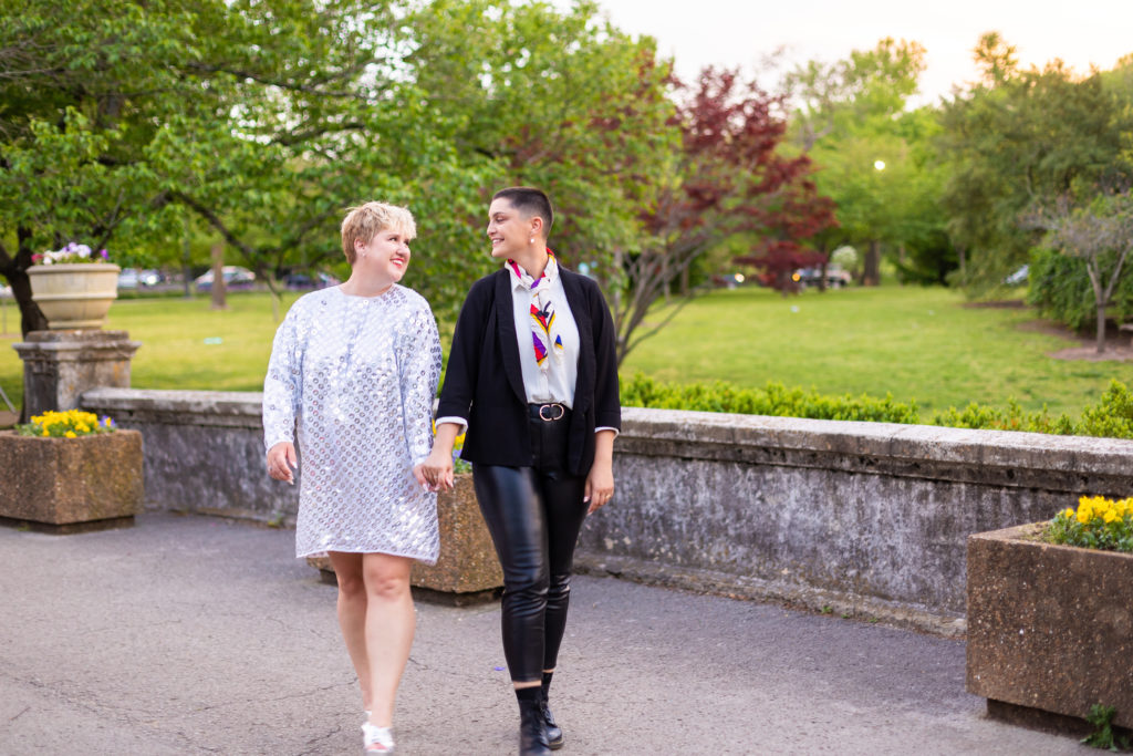 brides walking at centennial park